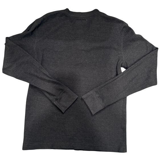 St. John’s Bay Men Gray Henley Long Sleeve Thermal Shirt Medium Layering Fall - Picture 2 of 5